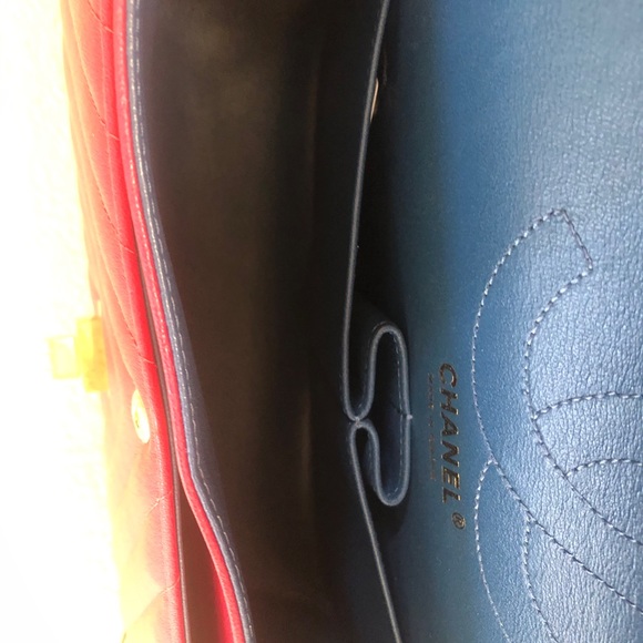 Chanel Pink Fuchsia 2.55 sheepskin chevron bag . - Picture 11 of 11